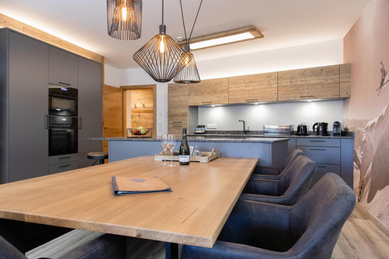 Avenida Style Appartements By Alpin Rentals - Incl Summercard Kaprun Dış mekan fotoğraf